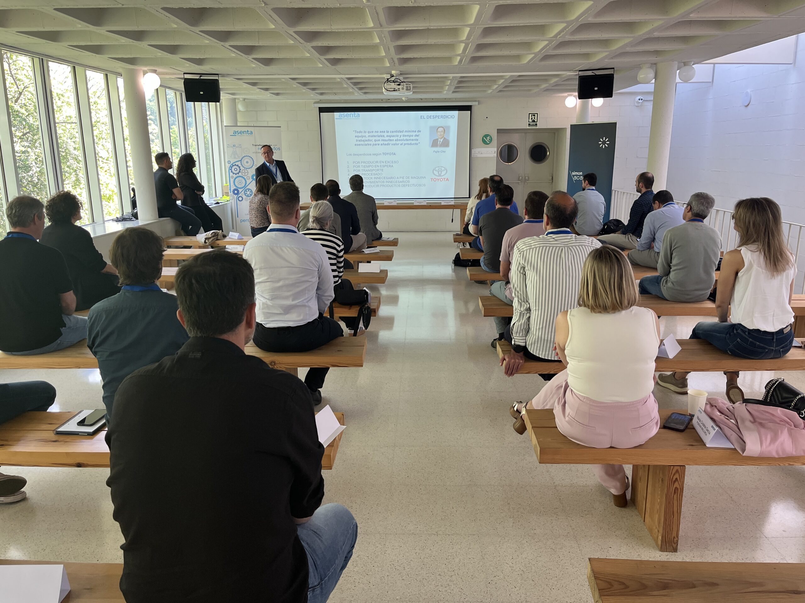 Transformación con Resultados: Grupo Simon